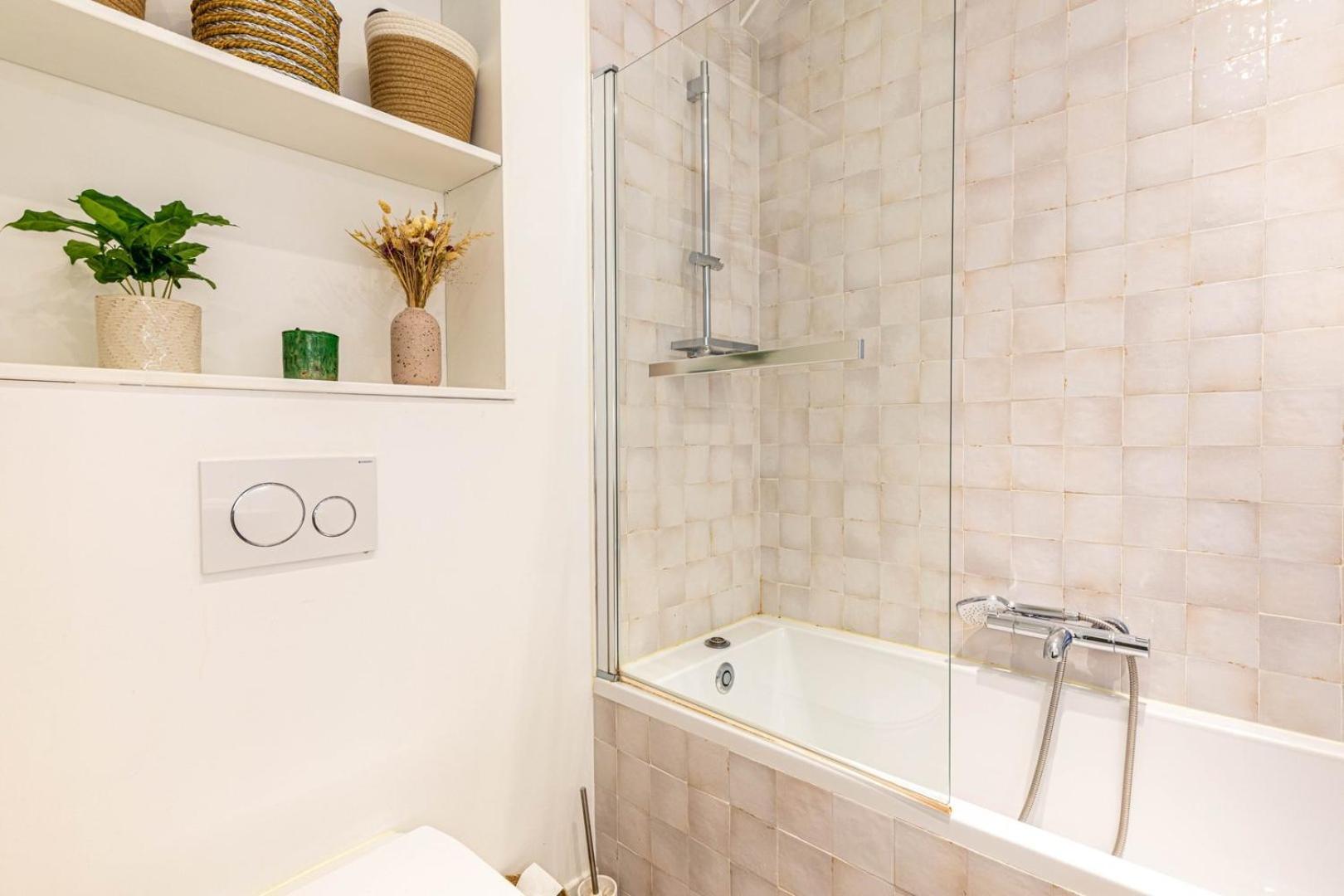 Guestready - Bright Retreat With A Terrace Appartement *